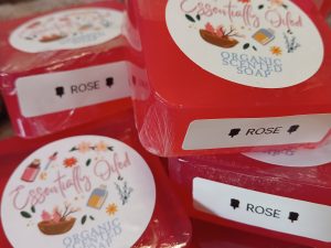 ORGANIC ROSE SCENTED CLEAR GLECERINE SOAP